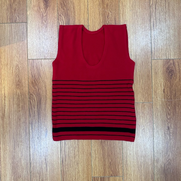 Striped Red Top - Picture 4 of 4